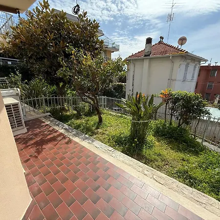 Wh - Siccardi In Zona Residenziale Con Posto Auto Apartment *